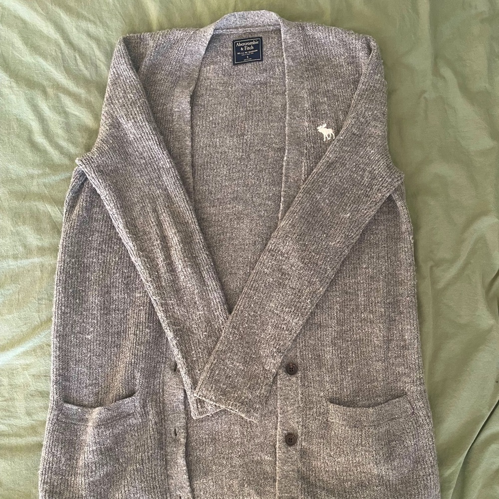 Grey Abercrombie Cardigan